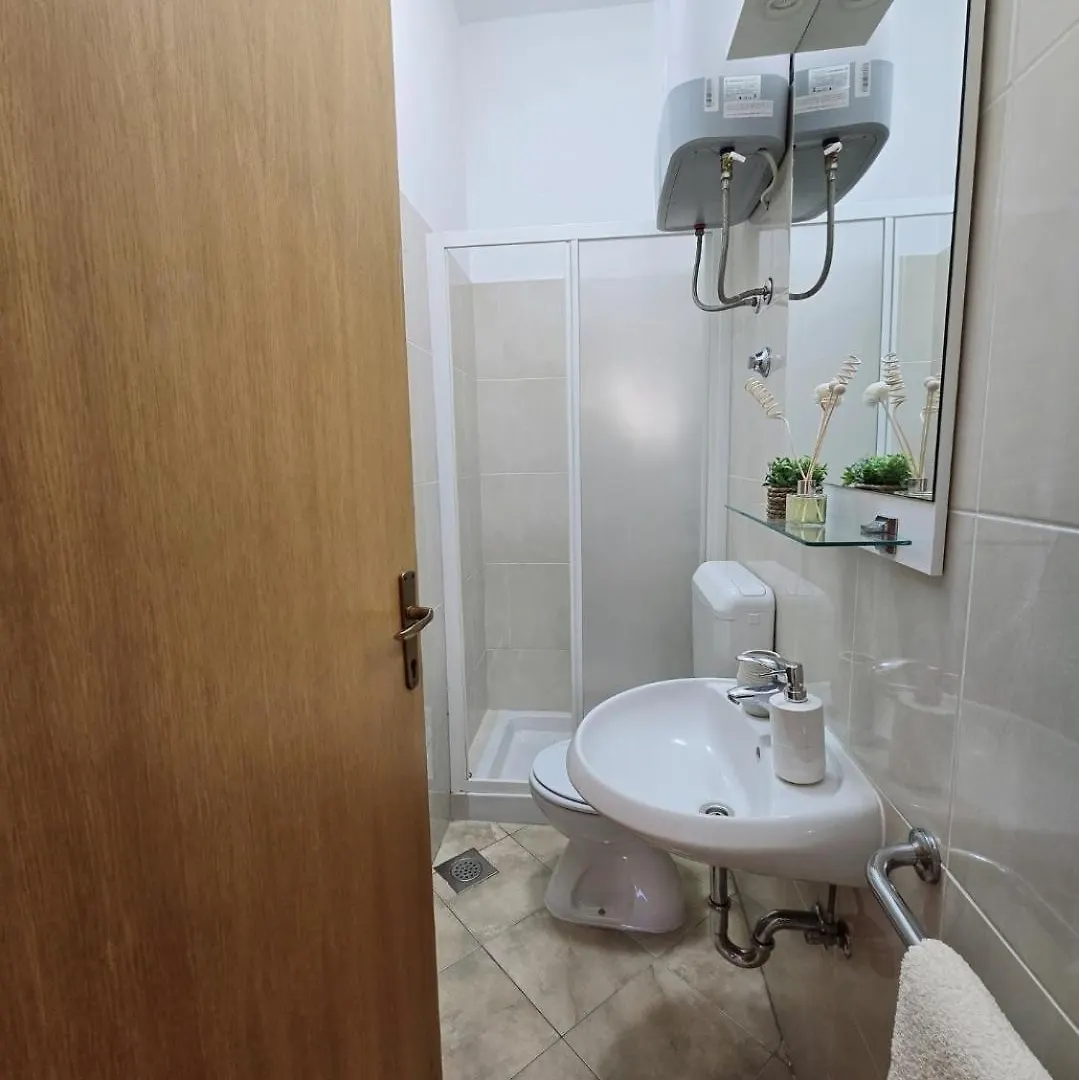 Seaside Apartments بيتريتْشاني