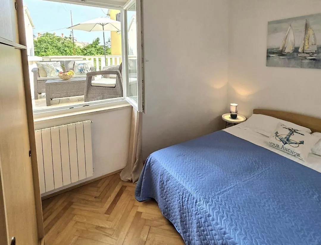 Seaside Apartments بيتريتْشاني
